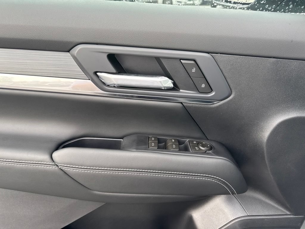 New 2026 GMC Terrain Elevation FWD image 13