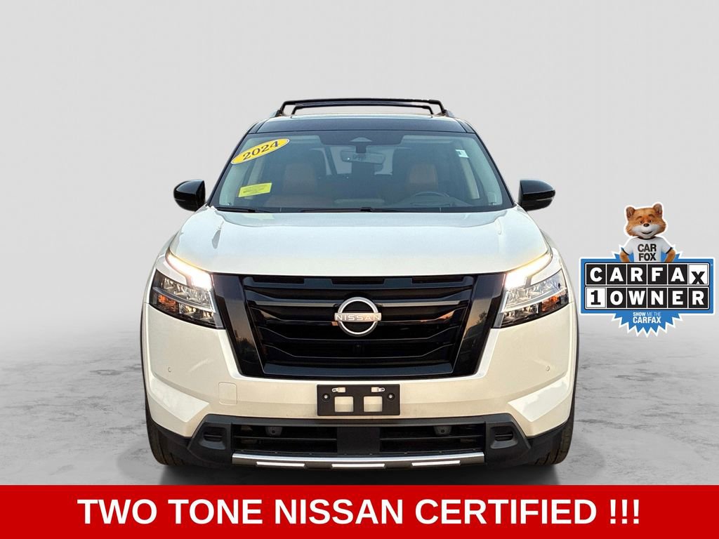 Certified 2023 Nissan Pathfinder Platinum AWD/4WD image 2