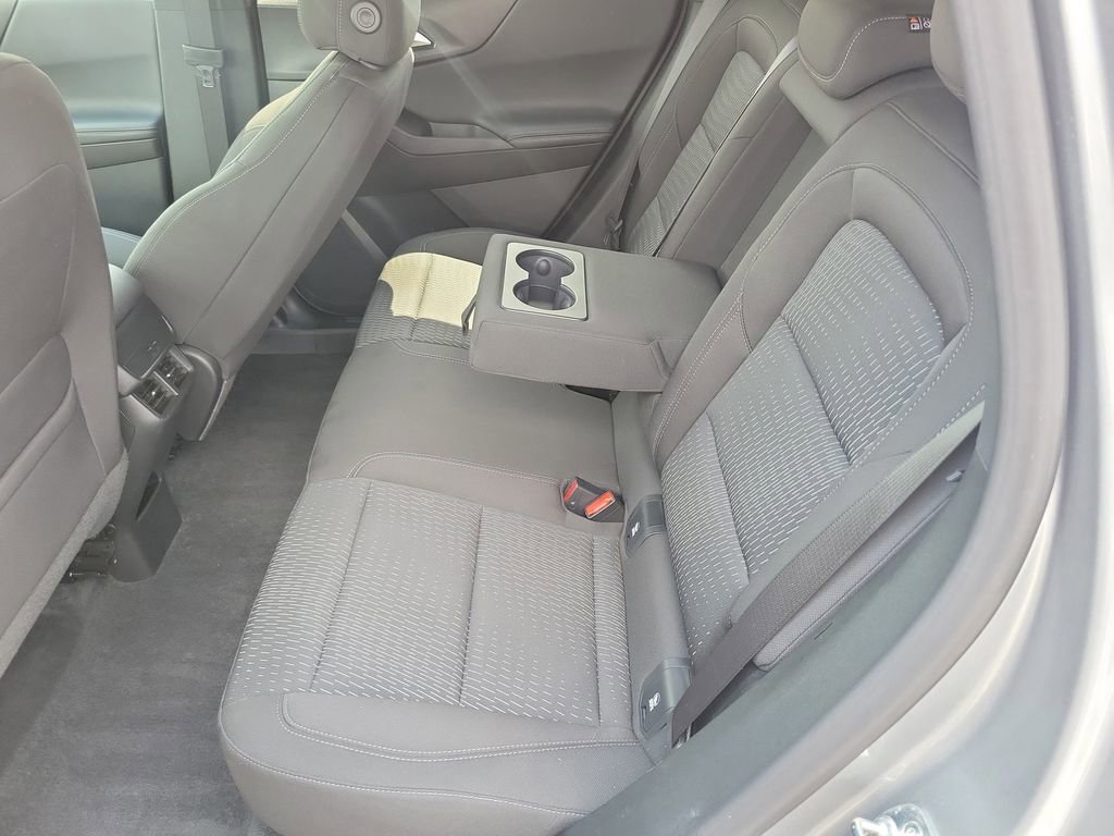 Used 2025 Chevrolet Equinox LT FWD image 14