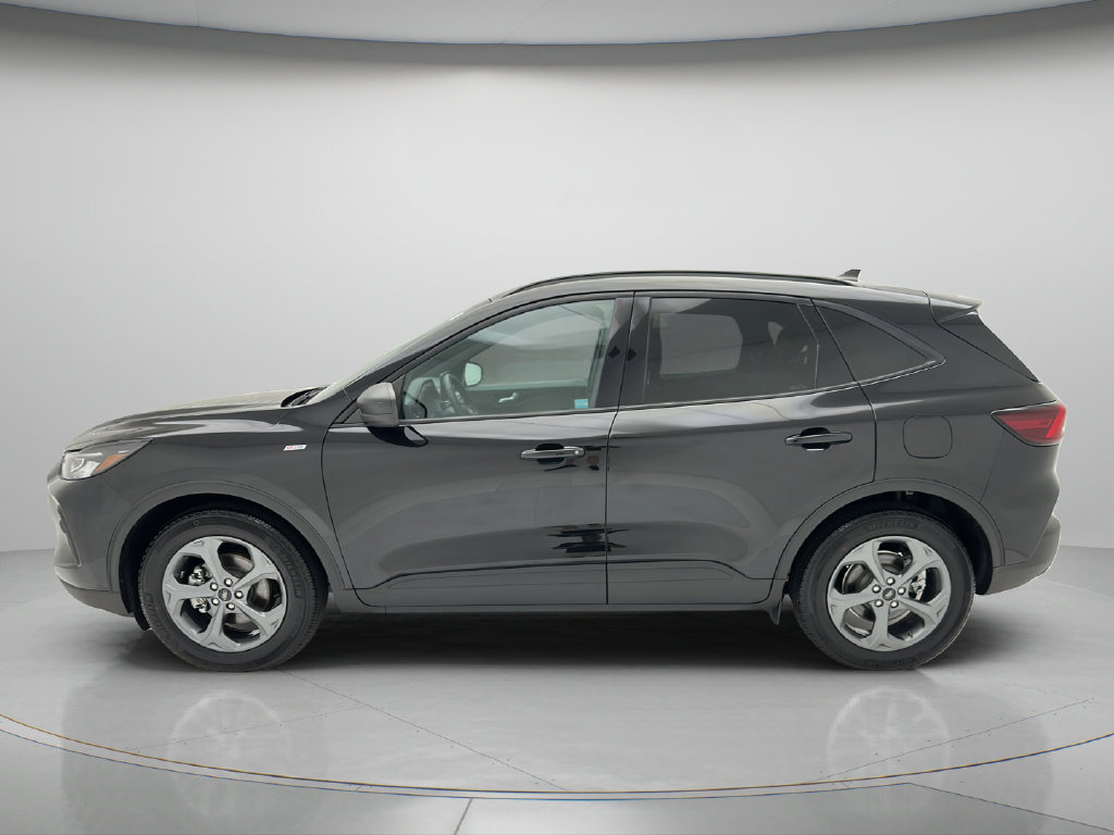 Used 2025 Ford Escape ST-Line FWD image 8