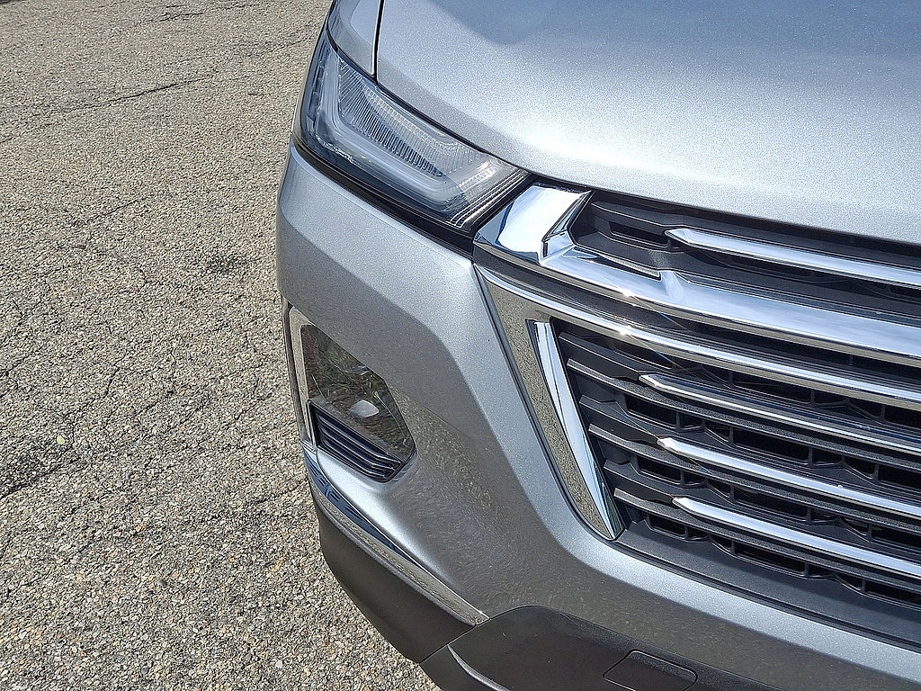 Certified 2023 Chevrolet Traverse LT w/ LPO, Floor Liner Package AWD/4WD image 28