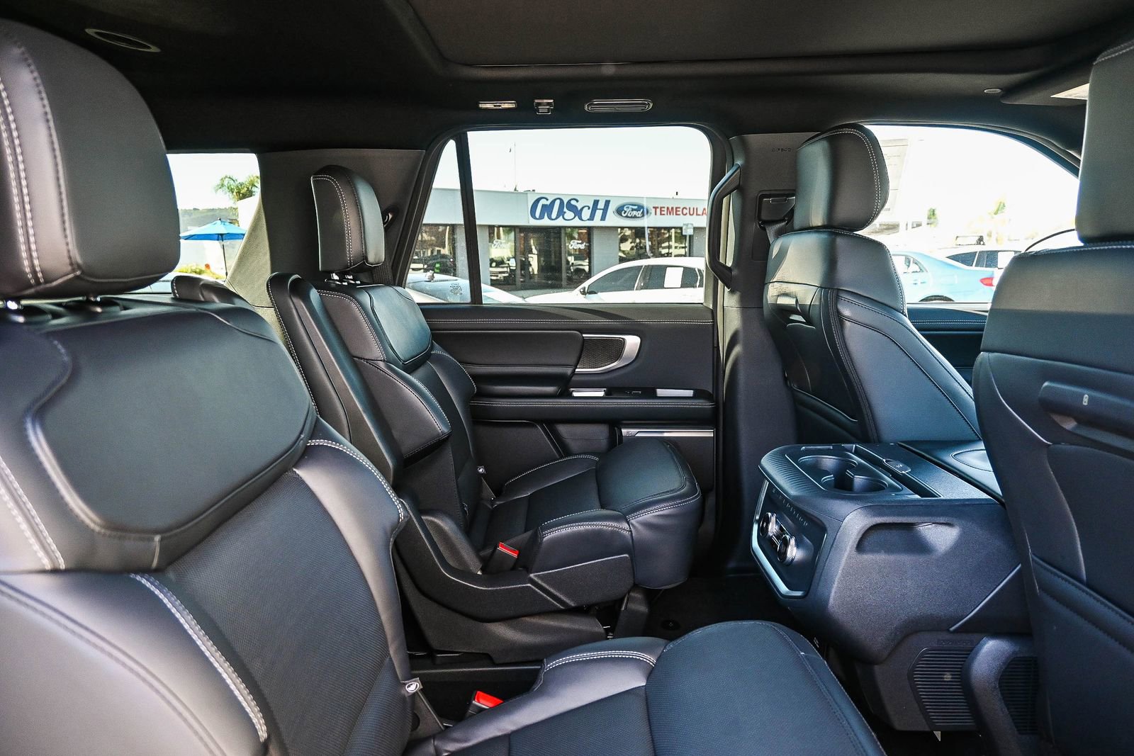 New 2025 Ford Expedition Max Platinum w/ Stealth Appearance Package image 21