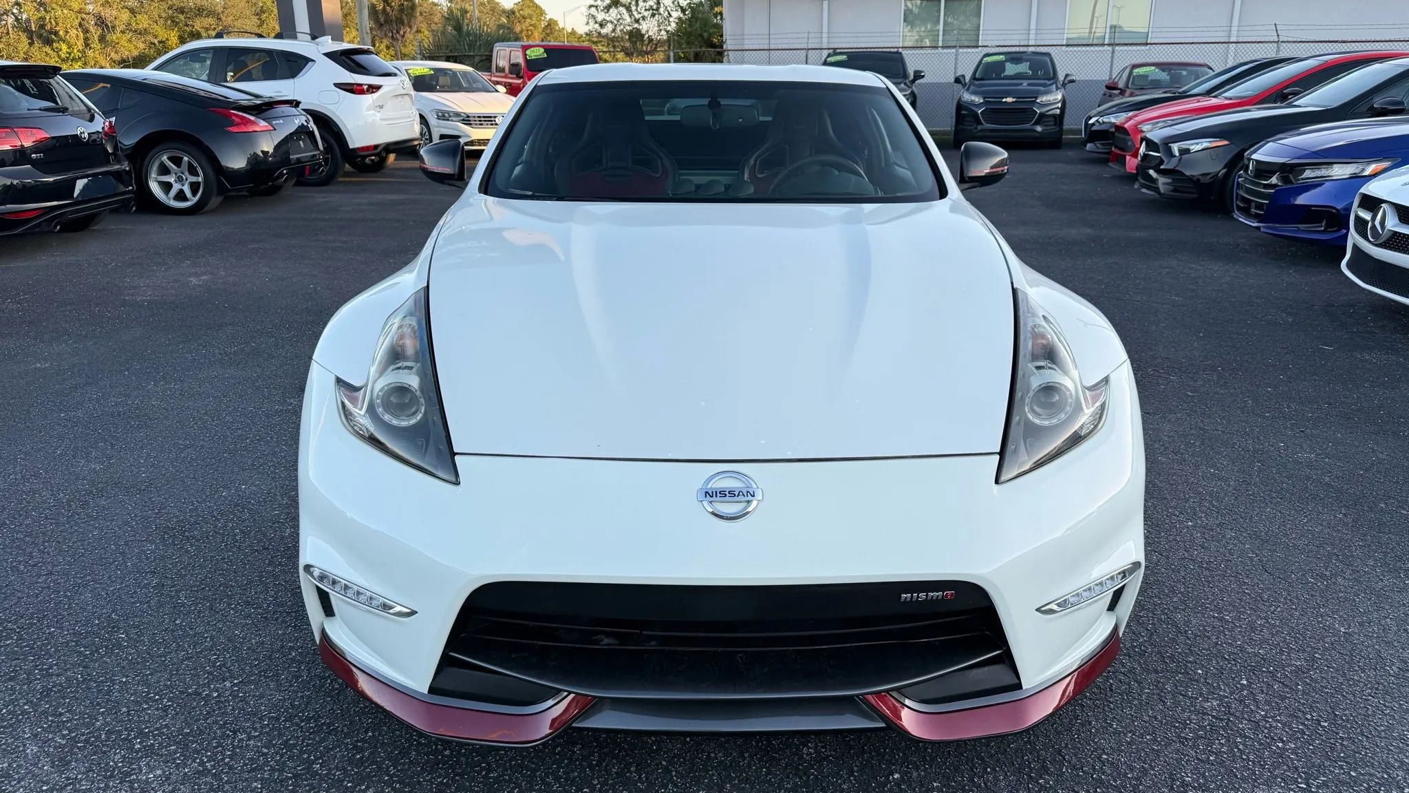 Used 2016 Nissan 370Z NISMO image 8