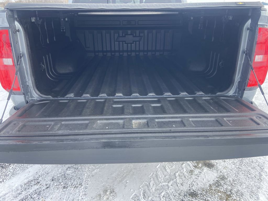 Used 2022 Chevrolet Colorado LT w/ Luxury Package image 24