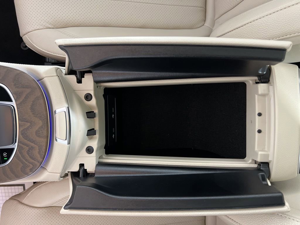 Used 2023 Mercedes-Benz E 350 4MATIC Sedan image 10