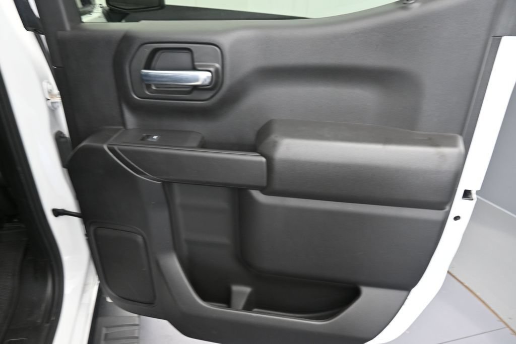 Used 2025 Chevrolet Silverado 1500 Custom AWD/4WD image 26