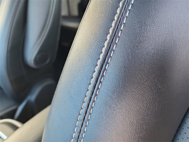 Used 2024 Chrysler Pacifica Touring-L image 29