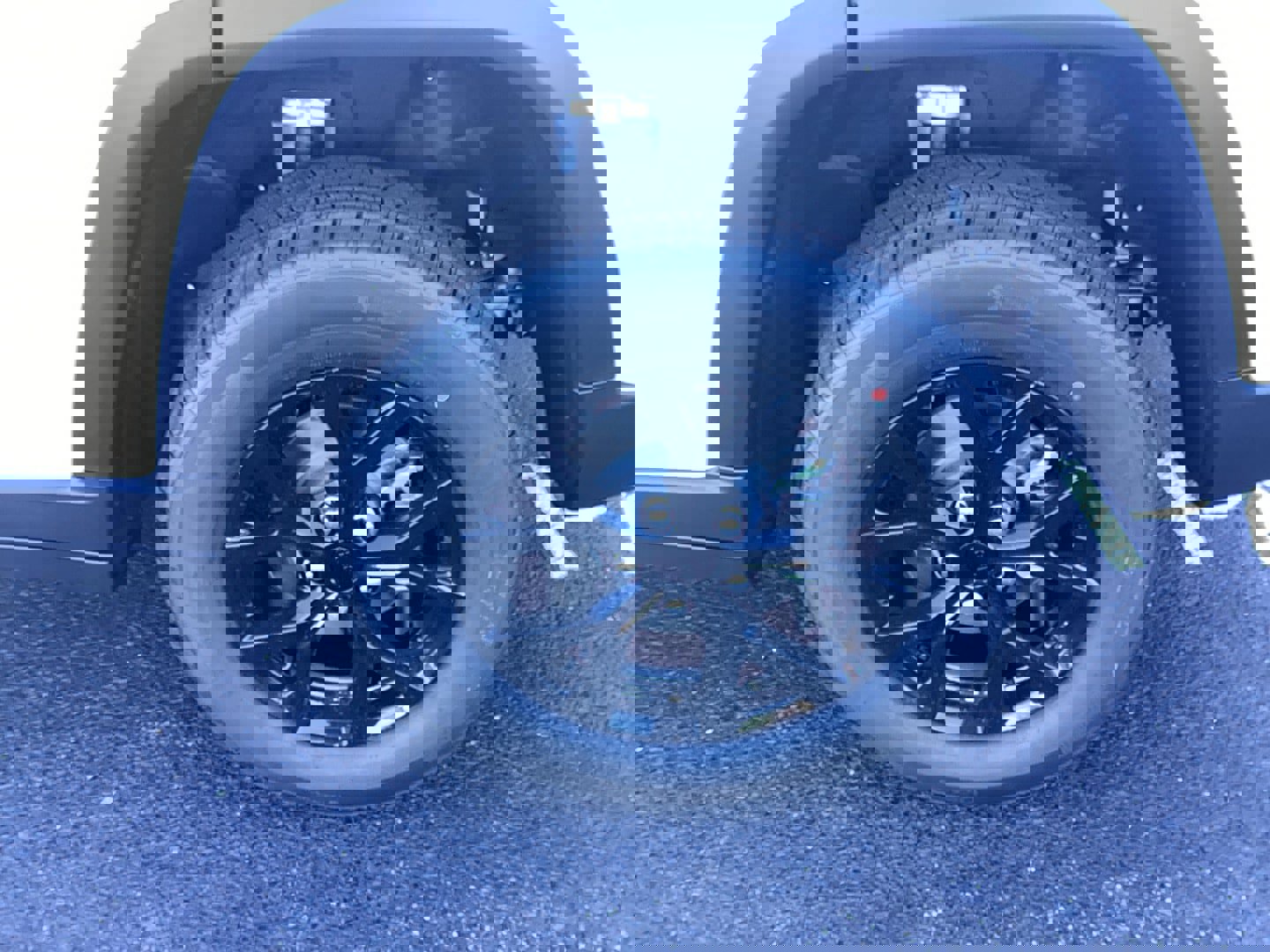 New 2025 Jeep Grand Cherokee Altitude image 8