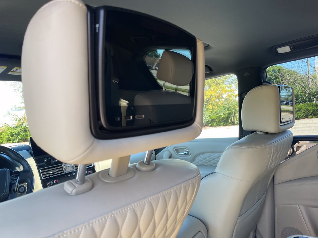 Used 2022 INFINITI QX80 Sensory w/ Cargo Package AWD/4WD image 14