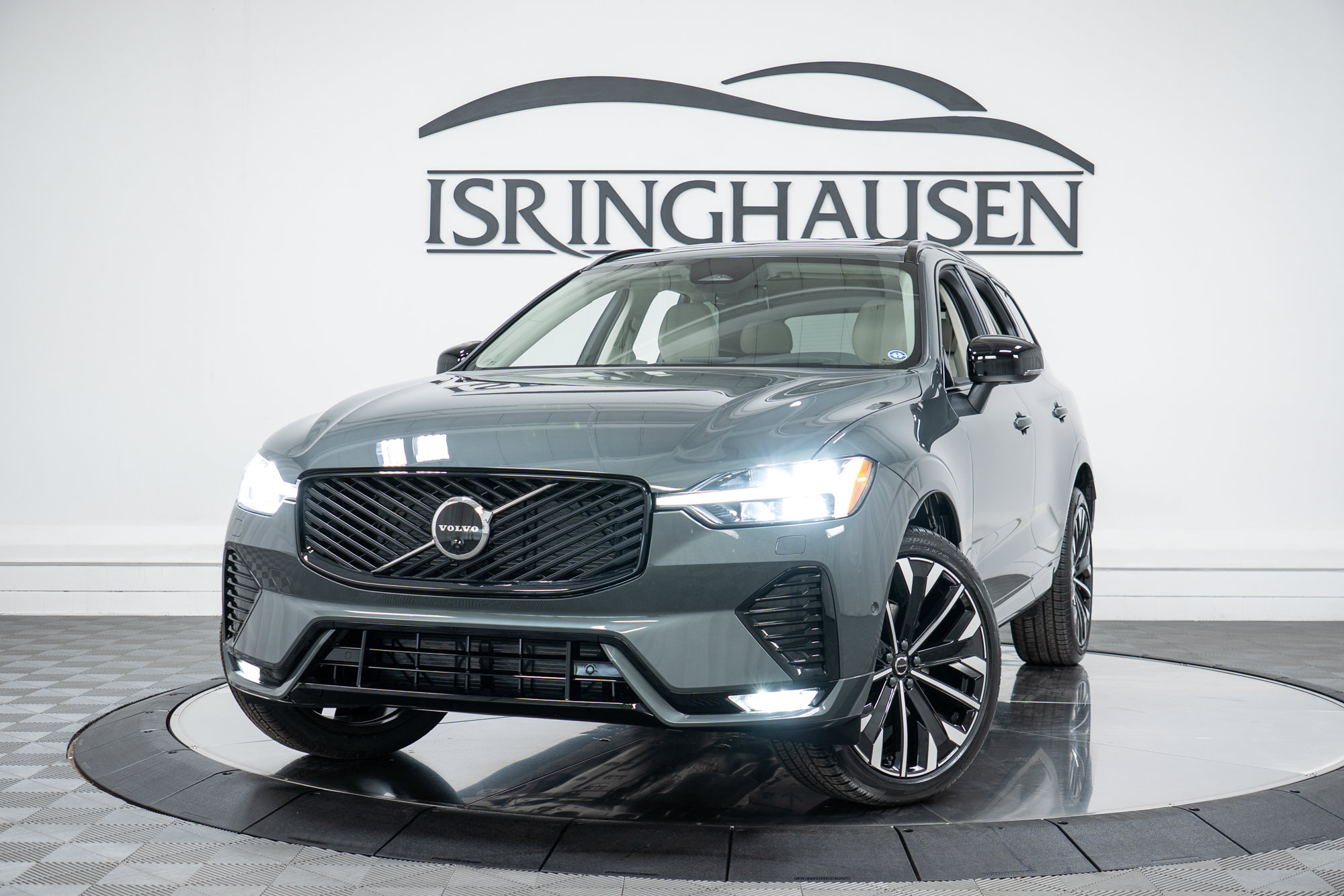 New 2027 Volvo XC60 B5 Ultra AWD/4WD image 26