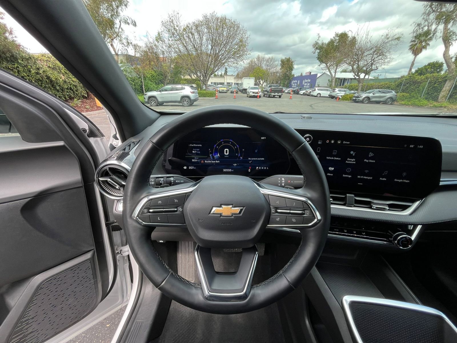 Used 2025 Chevrolet Equinox LT image 33