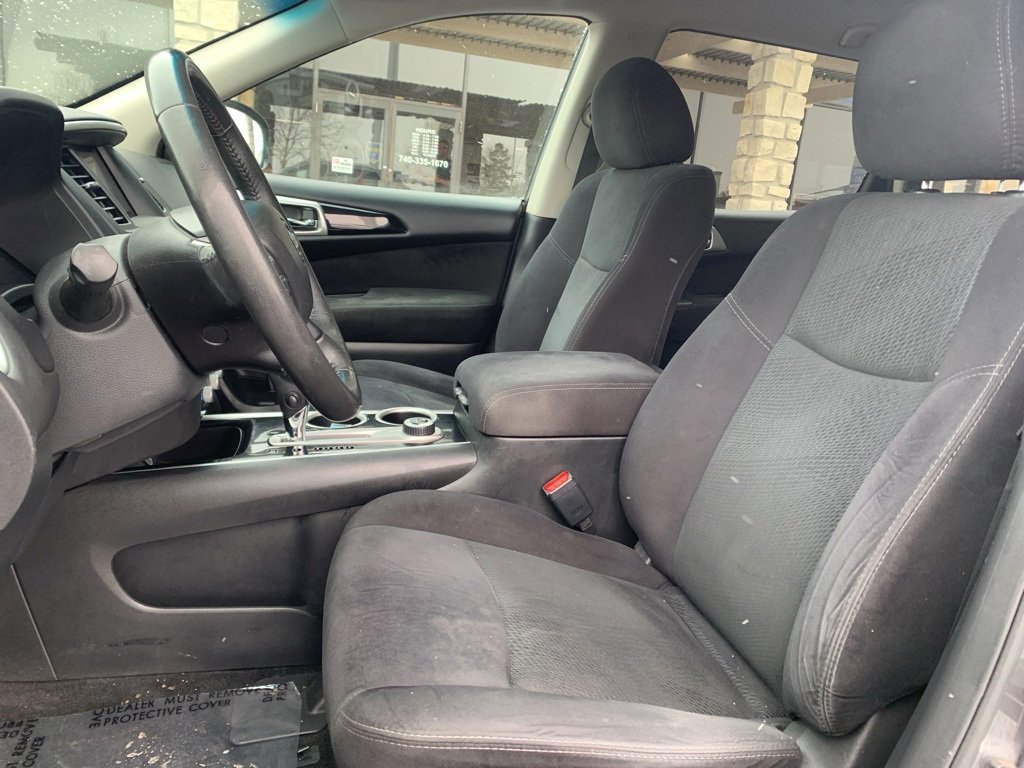 Used 2016 Nissan Pathfinder SV image 13