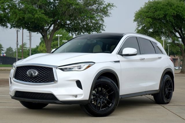Used 2021 INFINITI QX50 Luxe FWD image 2