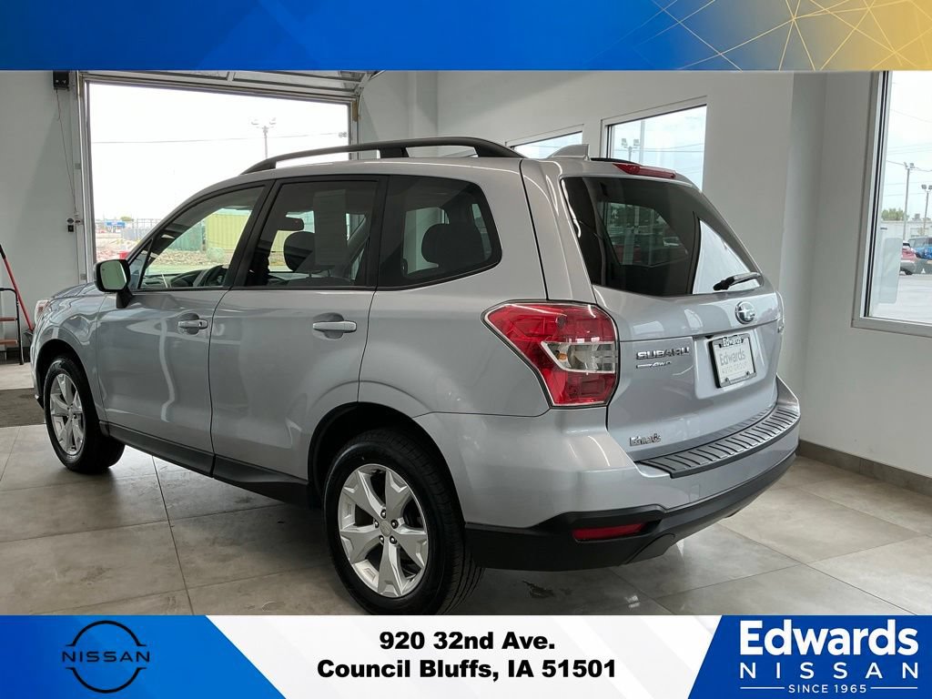 Used 2016 Subaru Forester 2.5i Premium w/ Popular Package #2 AWD/4WD image 6