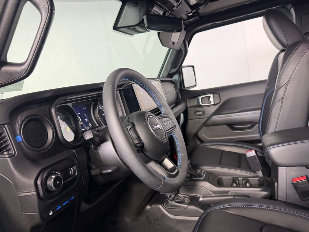 Used 2024 Jeep Wrangler Unlimited Rubicon 4xe image 22
