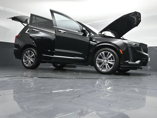 Used 2025 Cadillac XT6 Premium Luxury w/ Technology Package AWD/4WD image 54