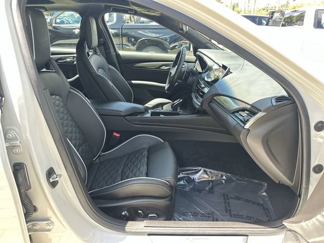 Used 2022 Cadillac CT5 V Blackwing w/ Parking Package RWD image 29