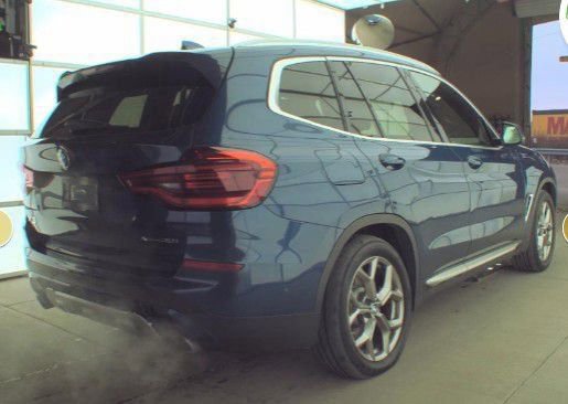 Used 2020 BMW X3 xDrive30i w/ Premium Package image 3