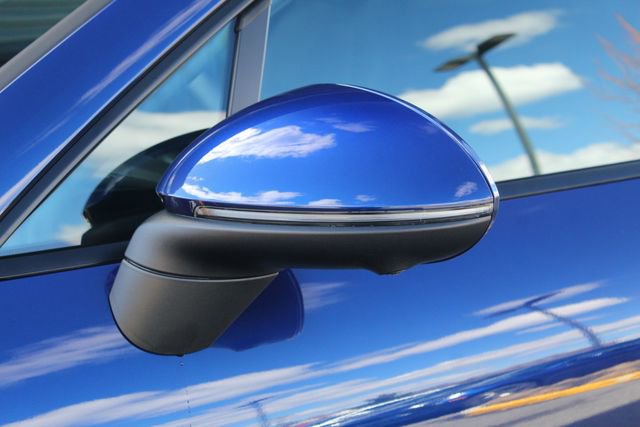 New 2026 Porsche Macan 4 Electric image 14