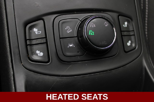 Used 2023 GMC Terrain SLE w/ Driver Convenience Package AWD/4WD image 5