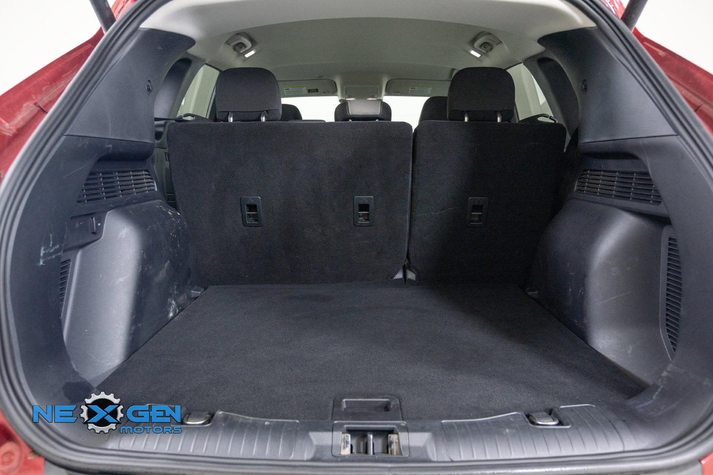 Used 2022 Ford Escape SE w/ SE Sport Appearance Package FWD image 37