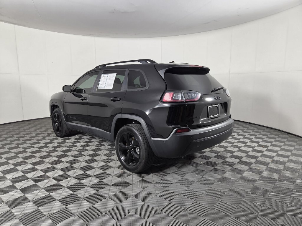 Used 2023 Jeep Cherokee Altitude Lux AWD/4WD image 6