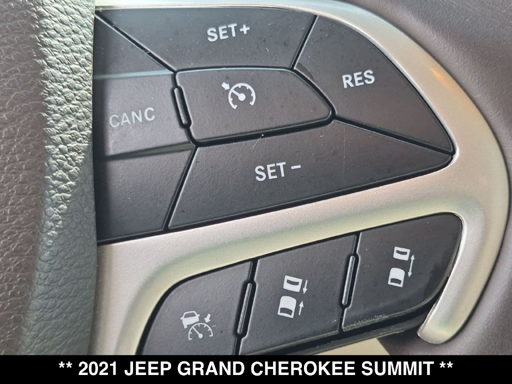 Used 2021 Jeep Grand Cherokee Summit AWD/4WD image 8