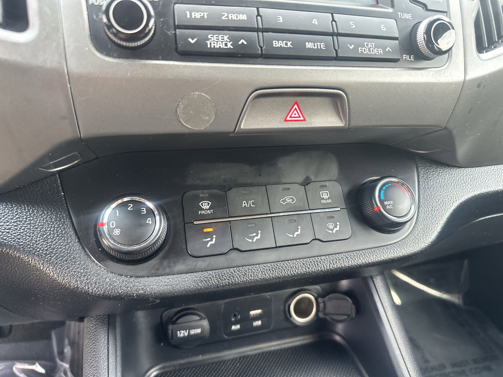 Used 2015 Kia Sportage LX image 17