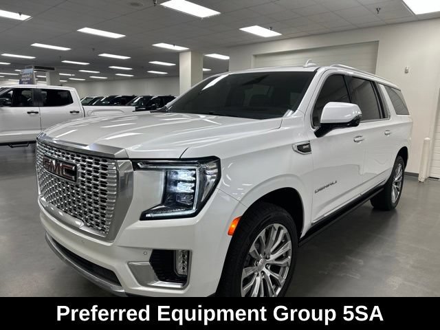 Used 2023 GMC Yukon XL Denali w/ Max Trailering Package AWD/4WD image 3