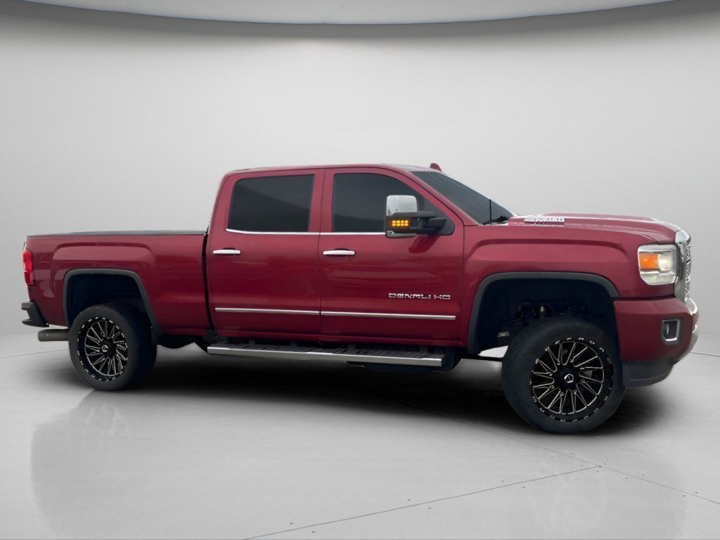 Used 2018 GMC Sierra 2500 Denali w/ Duramax Plus Package image 4