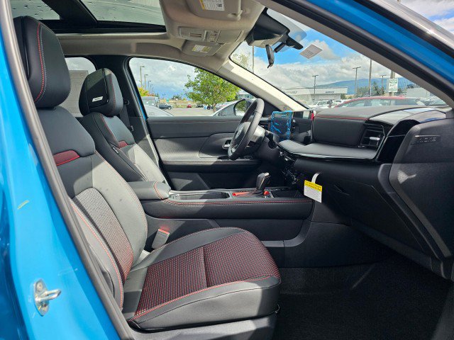 New 2027 Nissan Kicks SR AWD/4WD image 10