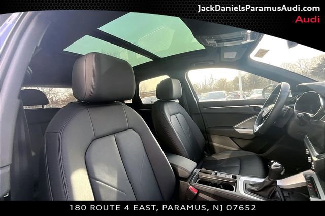 Used 2023 Audi Q3 2.0T Premium Plus w/ Premium Plus Package image 15