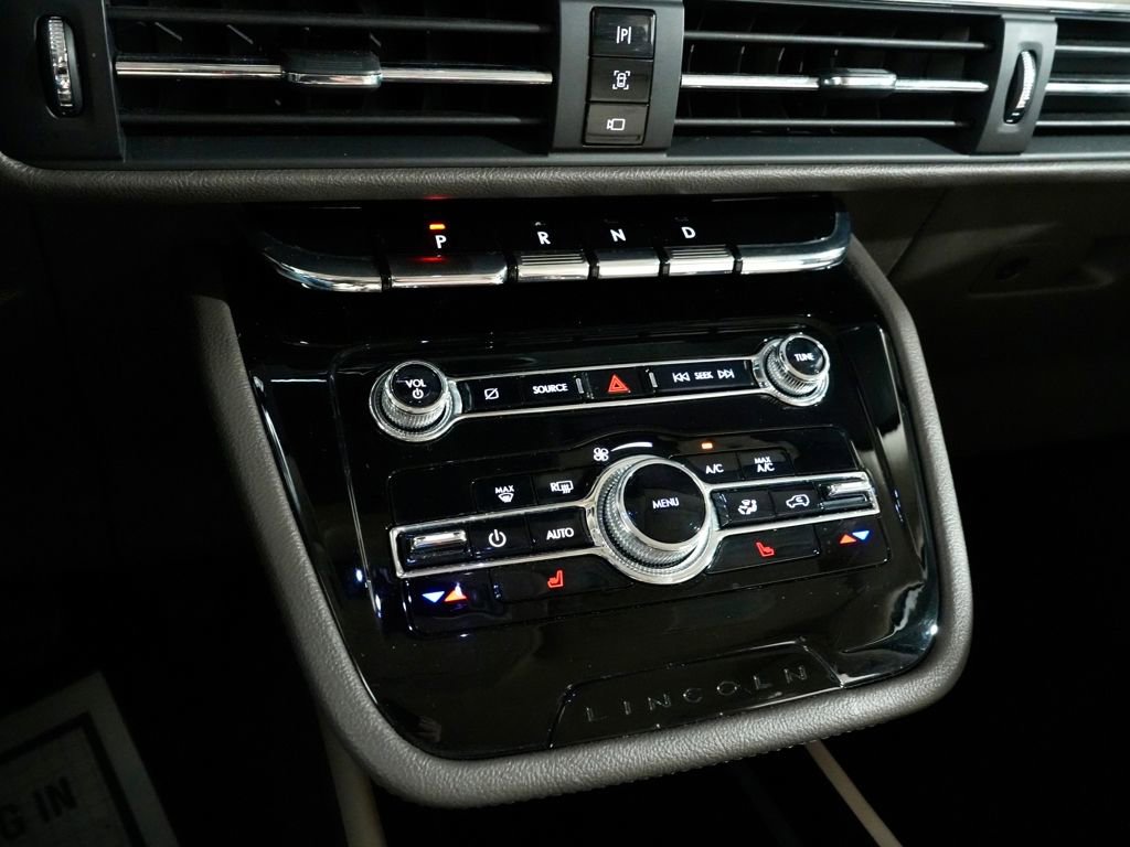 Used 2022 Lincoln Corsair FWD image 18