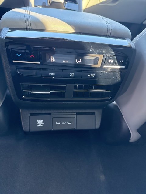 Certified 2025 Acura MDX w/ Technology Package image 16