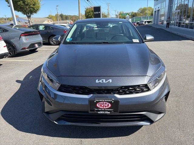 Used 2023 Kia Forte LXS image 8