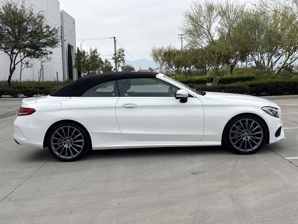 Used 2018 Mercedes-Benz C 300 Cabriolet image 2