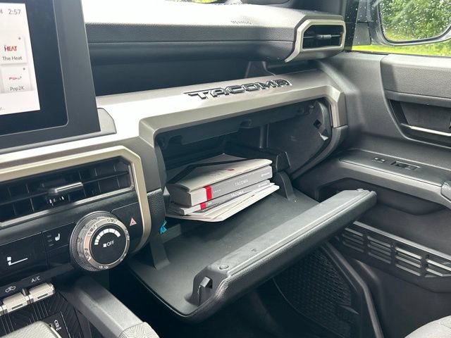 Certified 2024 Toyota Tacoma SR5 AWD/4WD image 65