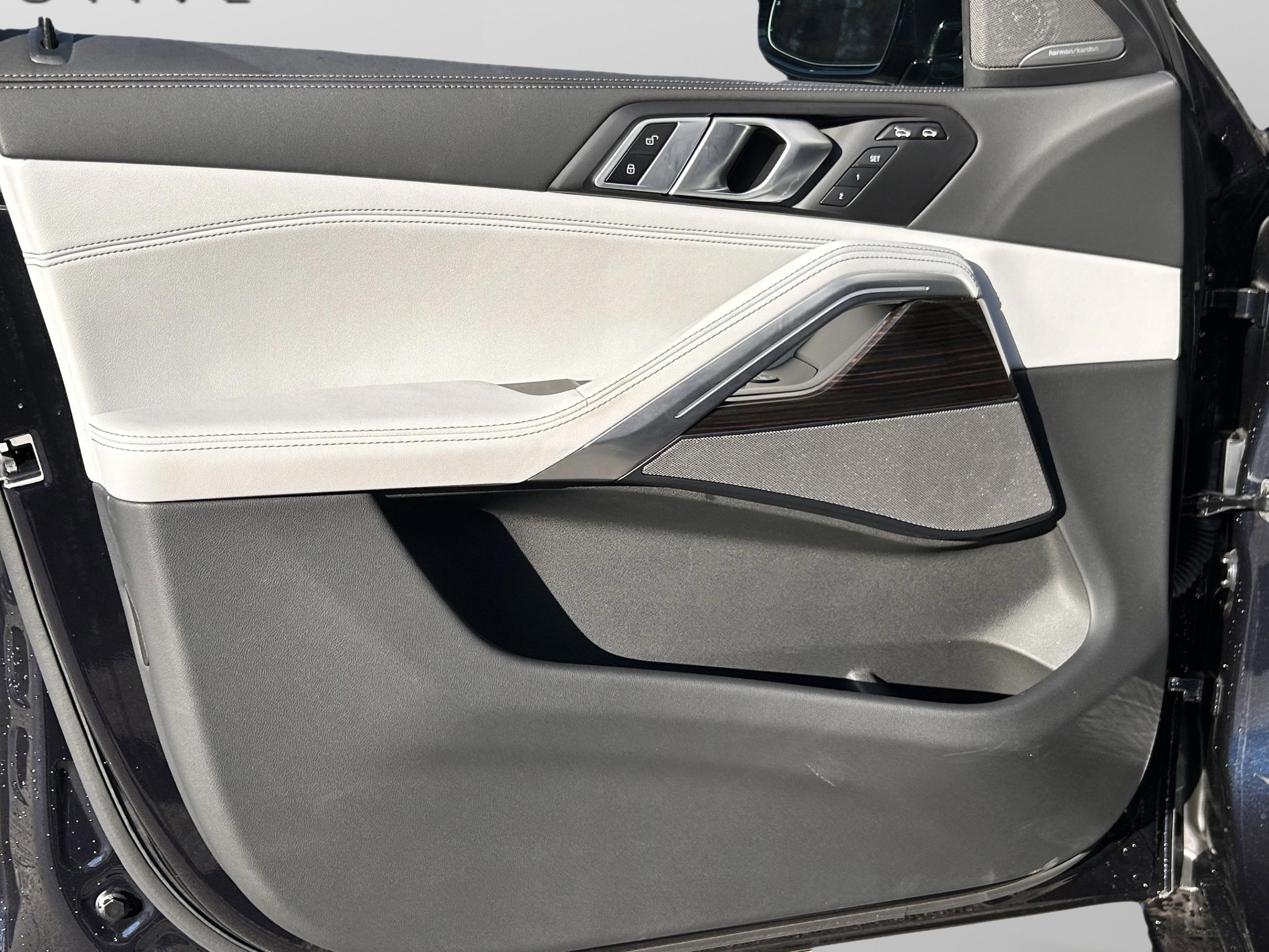 Used 2025 BMW X6 xDrive40i image 22