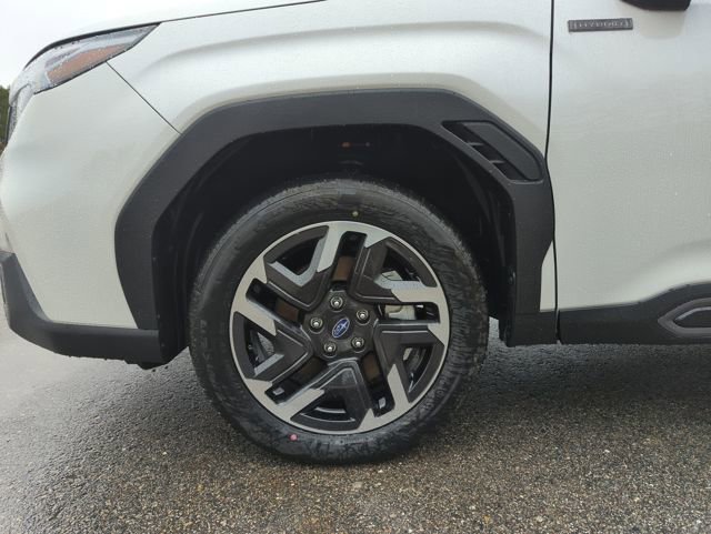 New 2025 Subaru Forester Limited image 26