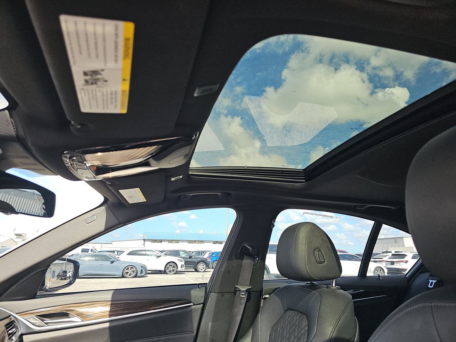 Used 2021 BMW 540i w/ Convenience Package RWD image 15