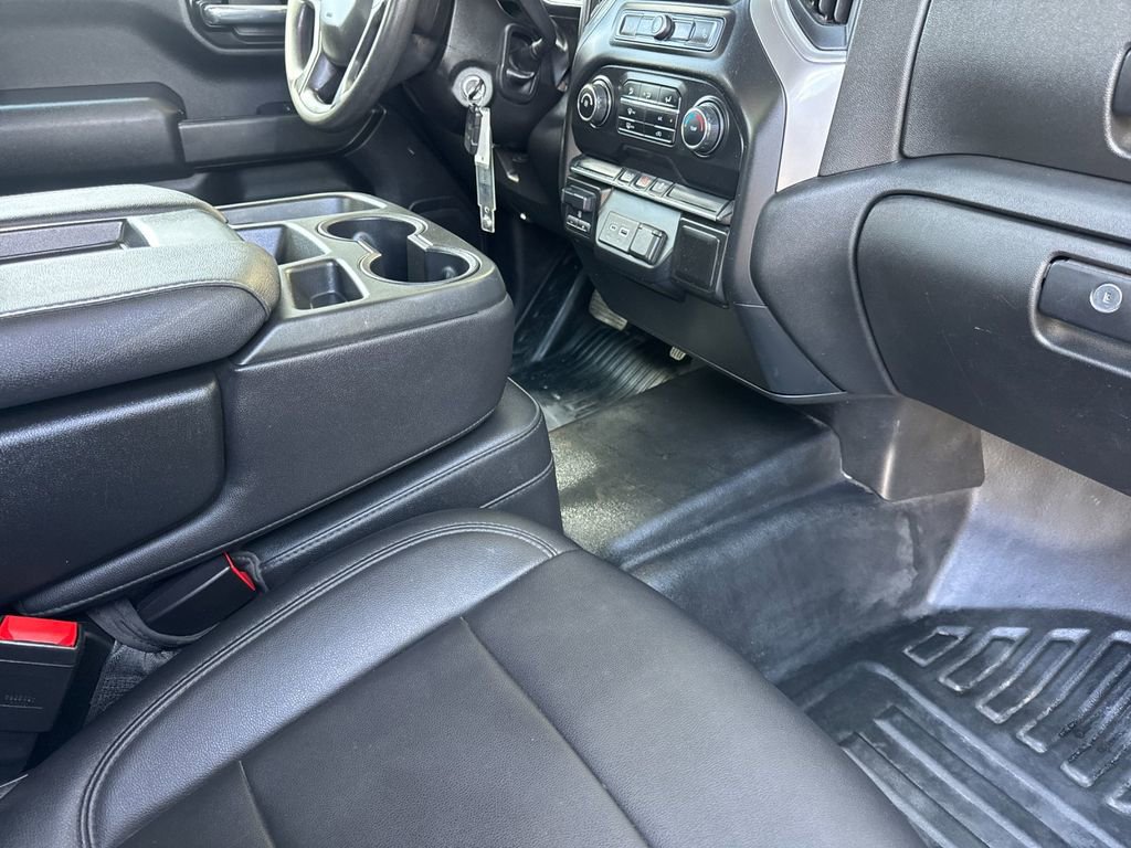 Used 2021 Chevrolet Silverado 1500 W/T w/ WT Value Package AWD/4WD image 14