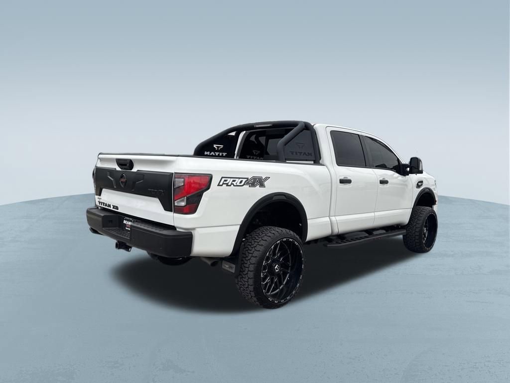 Used 2021 Nissan Titan PRO-4X w/ Pro-4x Convenience Package image 8