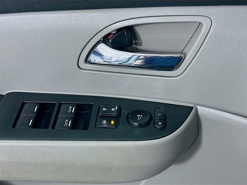 Used 2014 Honda Odyssey EX-L image 21