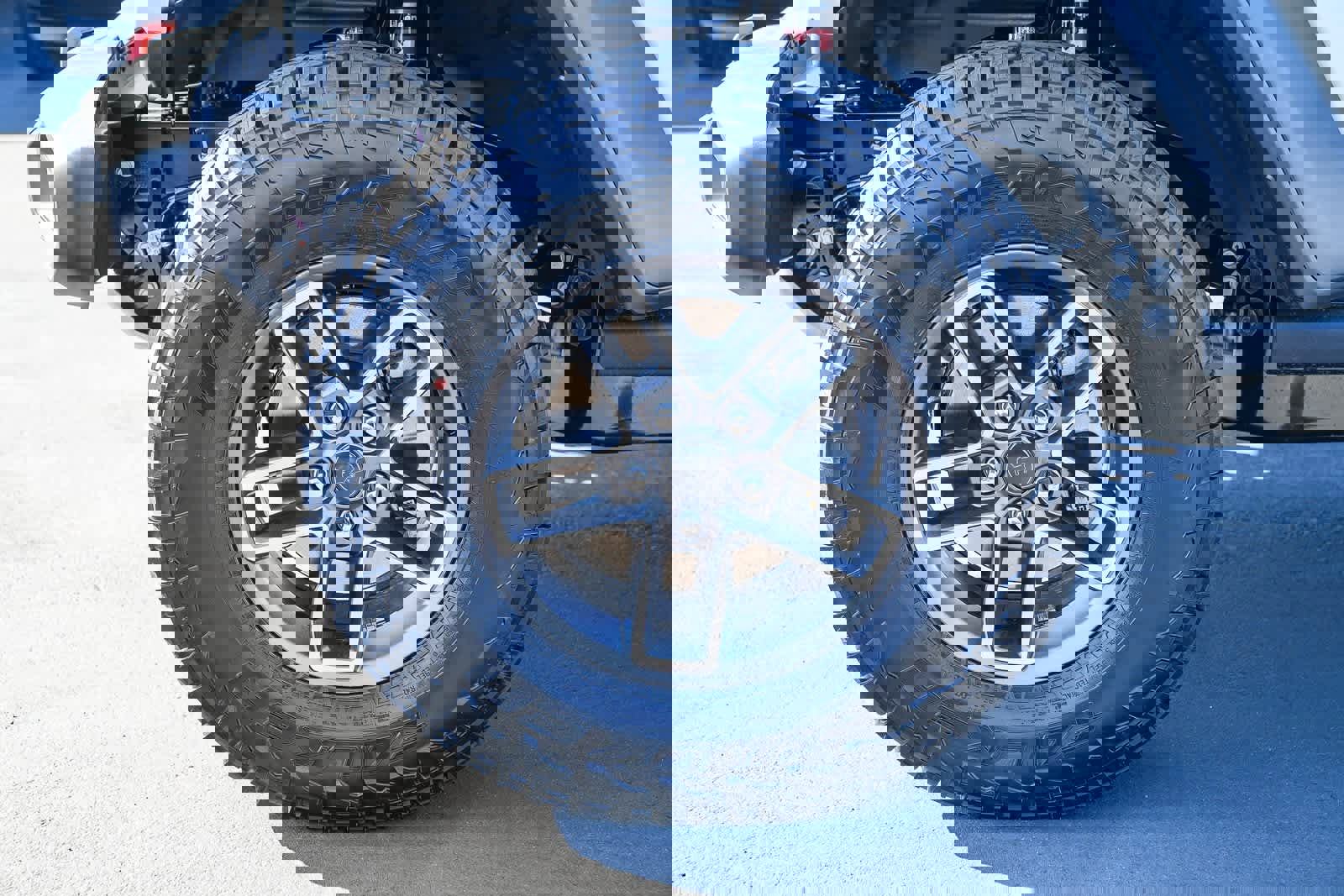 New 2026 Jeep Gladiator Mojave image 9