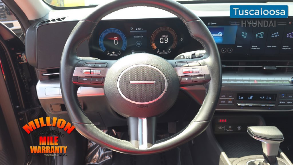Used 2025 Hyundai Kona SEL AWD/4WD image 16