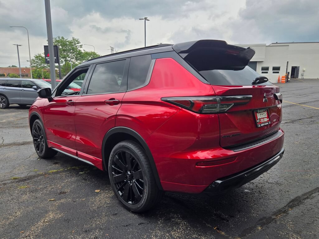New 2026 Mitsubishi Outlander SEL Black Edition AWD/4WD image 14
