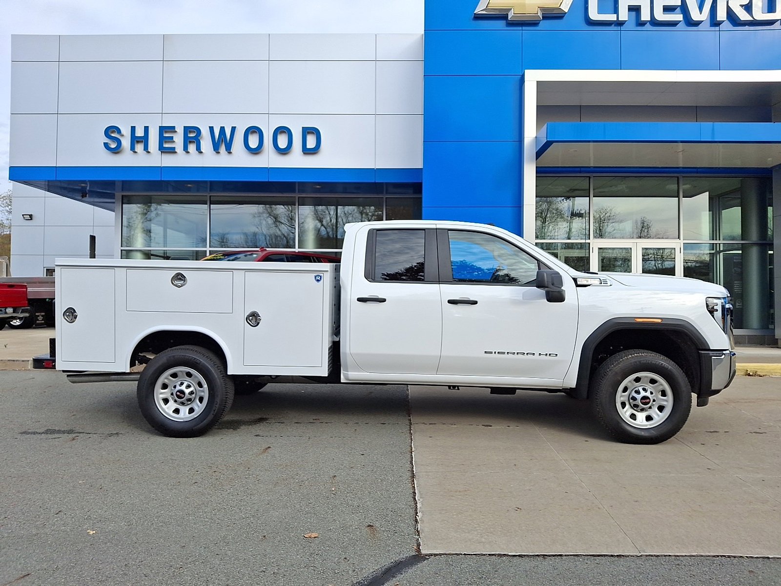 New 2025 GMC Sierra 3500 Pro w/ Convenience Package image 7