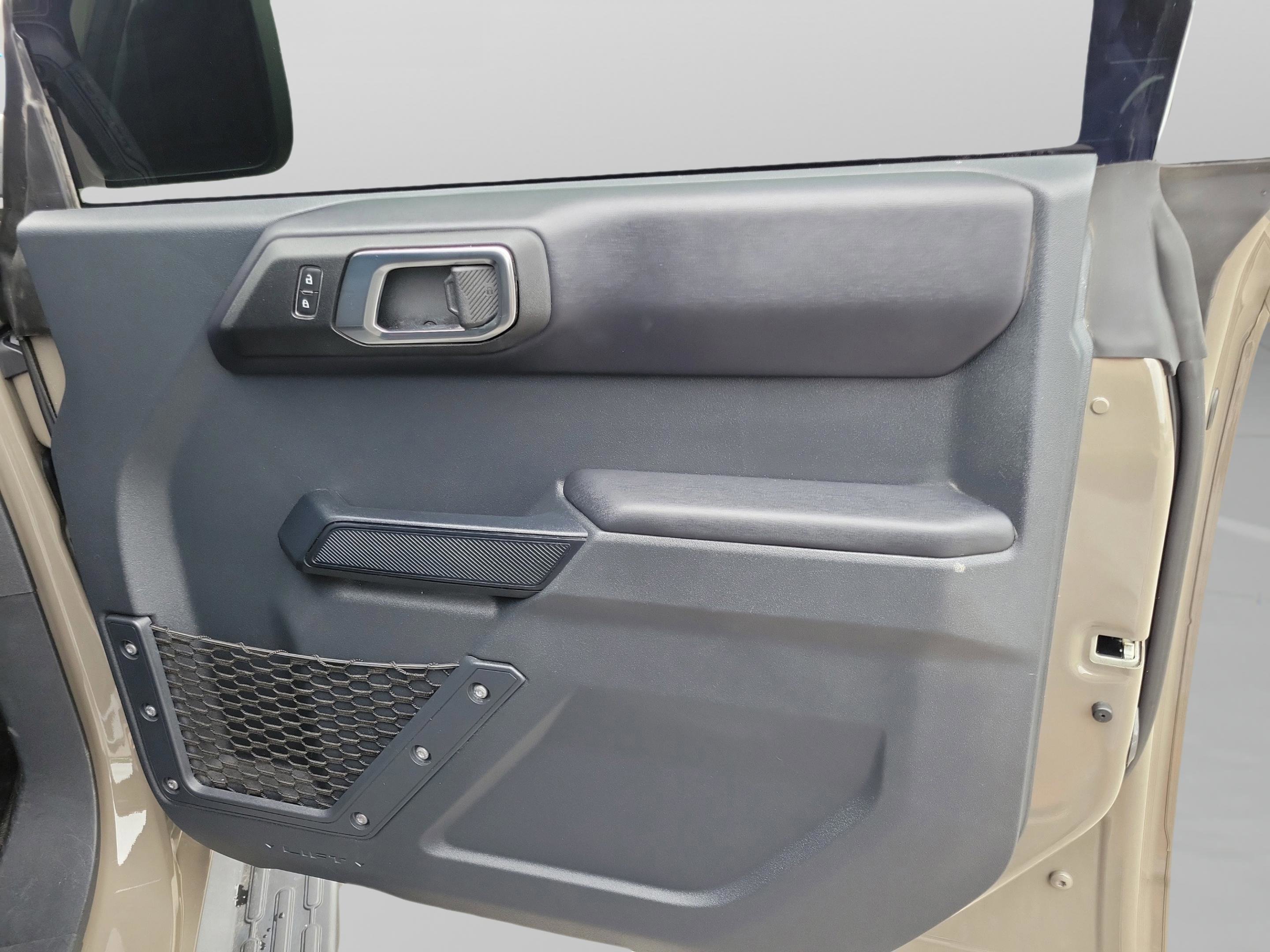 Used 2025 Ford Bronco Outer Banks w/ Sasquatch Package image 29