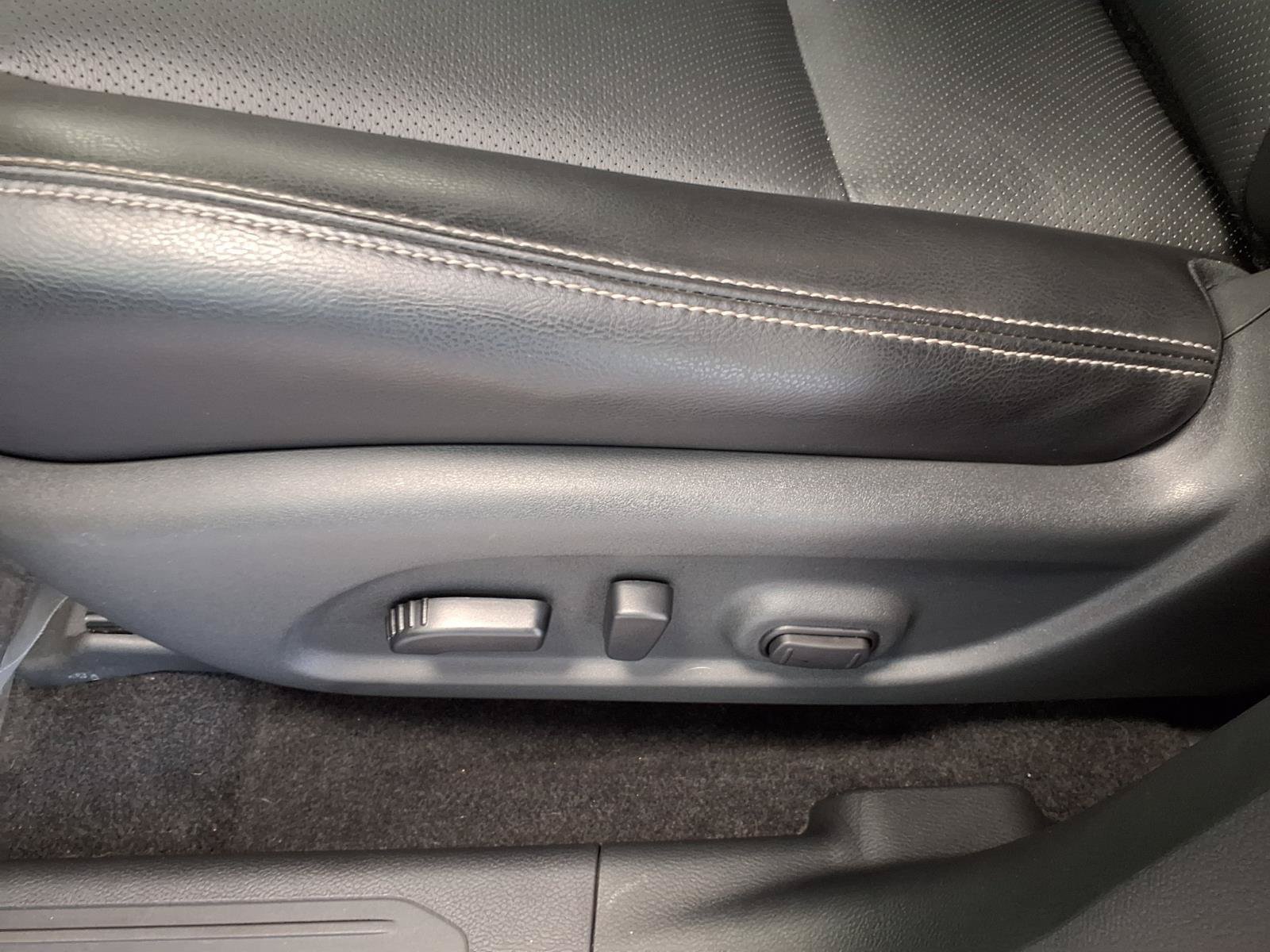 Used 2024 Nissan Murano SL AWD/4WD image 22