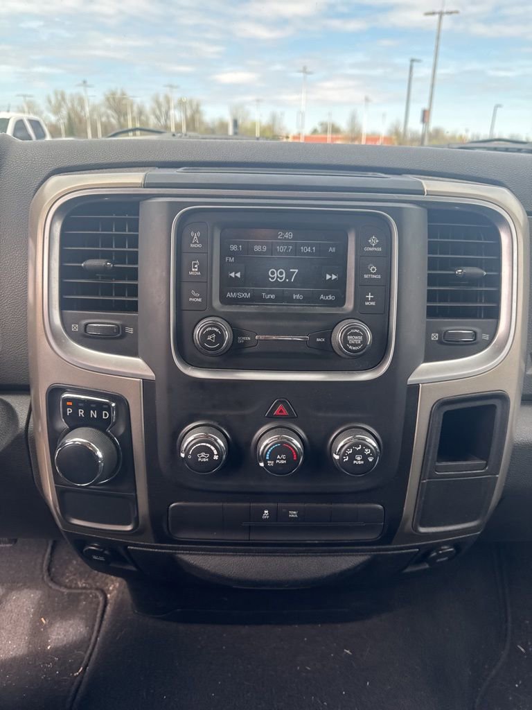 Used 2014 RAM 1500 Classic SLT image 10